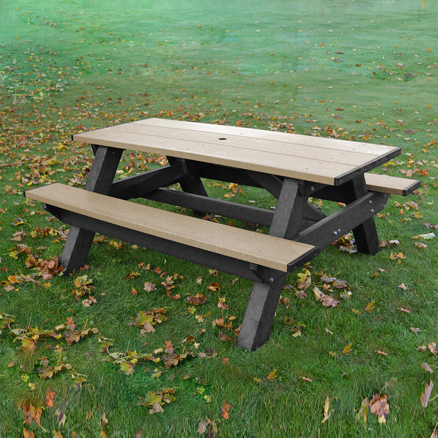 Recycled Plastic Picnic Tables | Outdoor Furniture | Seating